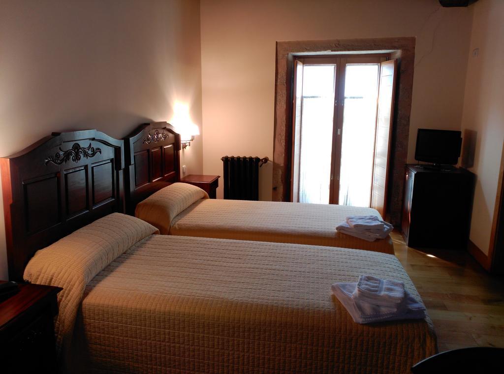 Pr圣尼古拉斯酒店 圣地亚哥－德孔波斯特拉 客房 照片